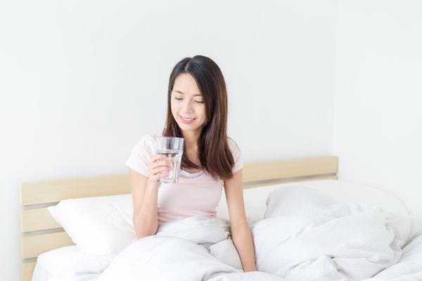 起床之後做這7個動作，勝過吃任何保健品！貴在堅持