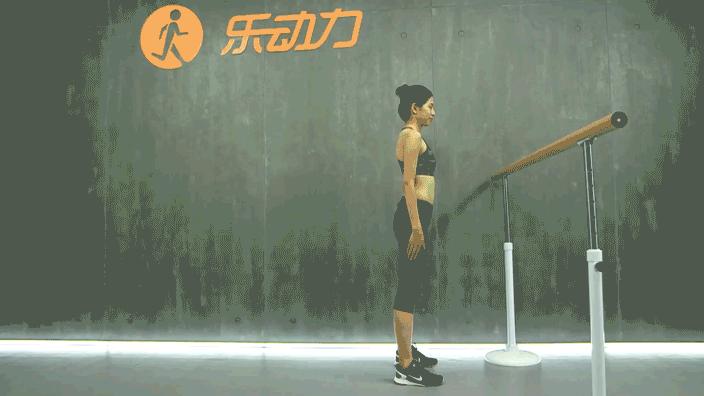 腋下「這塊肉」害你明明很瘦上半身卻顯厚　5個運動讓你美秀肩膀不用怕