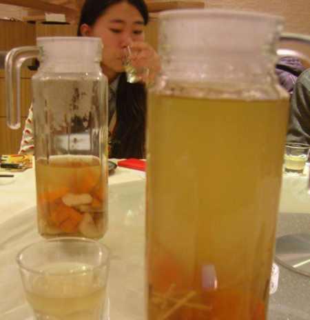 要預防肝臟受損，這「3種食物」千萬不能吃，吃一次，對肝臟的傷害就多一次