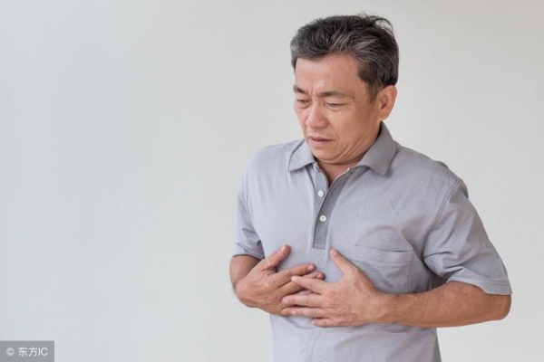 胃癌有這4個早期症狀，第3個最容易被容易忽視！