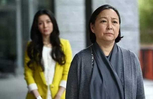 「老婆，我媽來帶孩子，讓岳母回家歇歇」「女兒十歲前她咋不來」