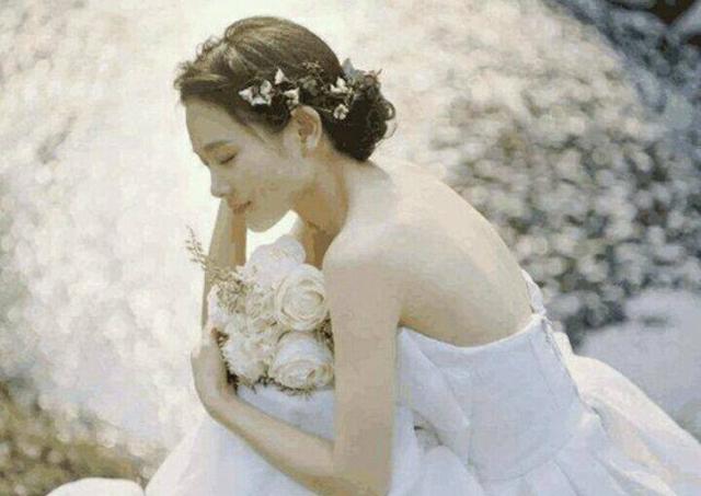 婆家出20萬彩禮，只給存摺不給密碼，三年後，我笑著把錢還回去