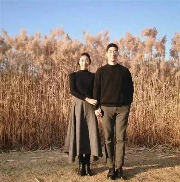 小夫妻「只用同一種姿勢」IG紅翻天！結婚3年甜蜜到大贏其他夫妻