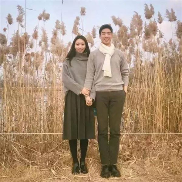 小夫妻「只用同一種姿勢」IG紅翻天！結婚3年甜蜜到大贏其他夫妻