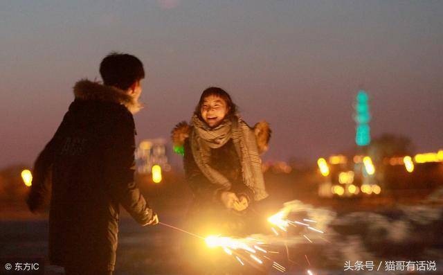 嫁給父親的上司，結婚一個月，婆婆把我弄哭了