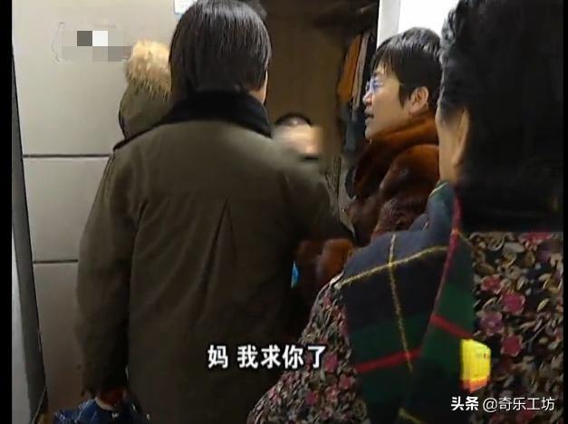 兒子結婚不讓親媽喝喜酒，婆婆生氣賣婚房，兒媳：裝修你可沒出錢
