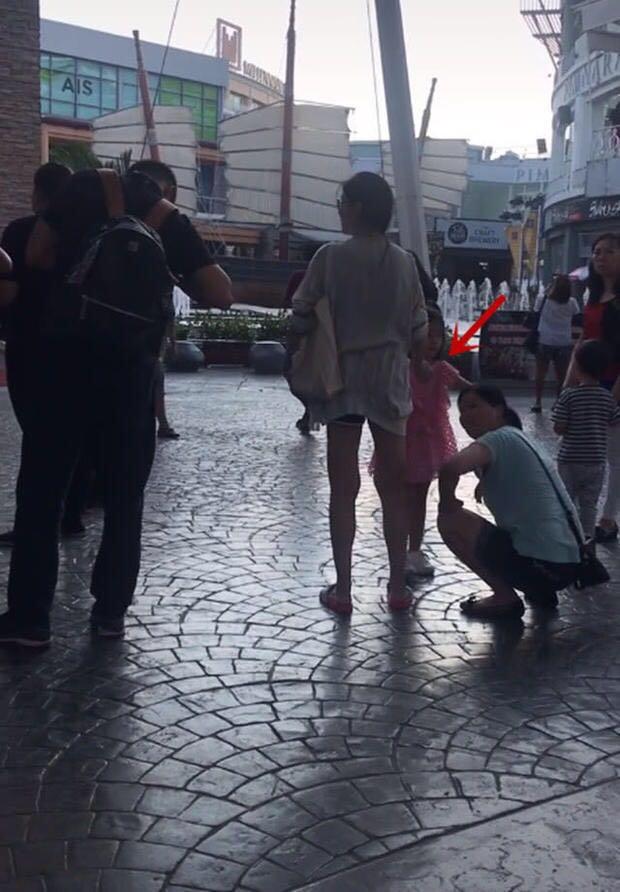 大s汪小菲一家普吉島度假，42歲大s又瘦又美宛若少女,網友：腿怎麼了？