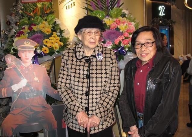 梅豔芳96歲母親向法院申請新年利是20萬被拒，抱怨10萬都不夠過年，如今現狀令人唏噓