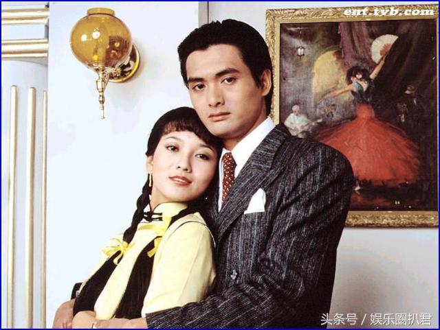  63歲趙雅芝與兒子合照似情侶，『 但網友卻紛紛注意到她的腳』…