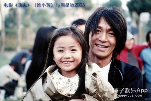 記得13年前《功夫》的小啞女嗎？ 現在22歲的她變「甜美氣質高材生」網讚翻：星爺有眼光❤