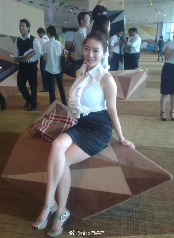 被劉強東帶火的蔣聘婷，到底是什麼樣的魔鬼身材？