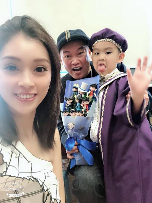 51歲「康康」開心再當爸！他興奮喊：「老婆又懷孕了！」PO出老婆超音波照「寶寶性別曝光」大家狂恭喜！