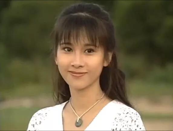 TVB「七魔女」大除夕團年飯聚會，只有她事業成功至今未嫁