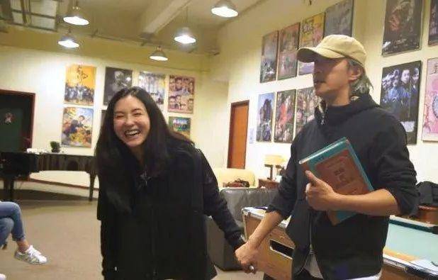 小兒子出生世被揭開，張柏芝終於忍無可忍：怒斥政府監管不力！
