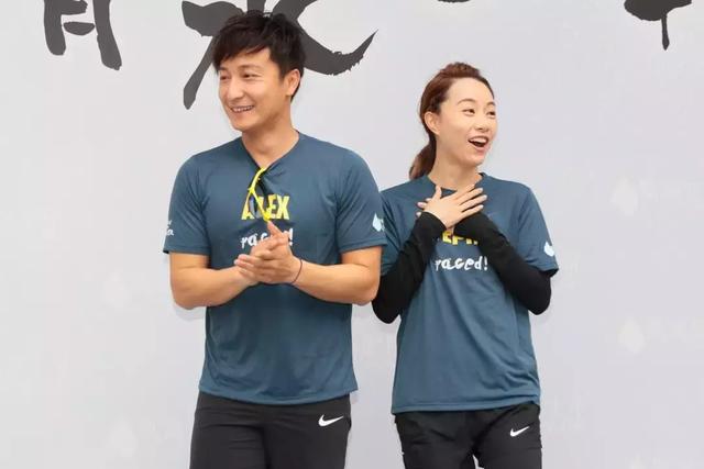 好事將近？與王子相差6歲姐弟戀，今疑似準備閃婚，曾為方力申犧牲10年青春！