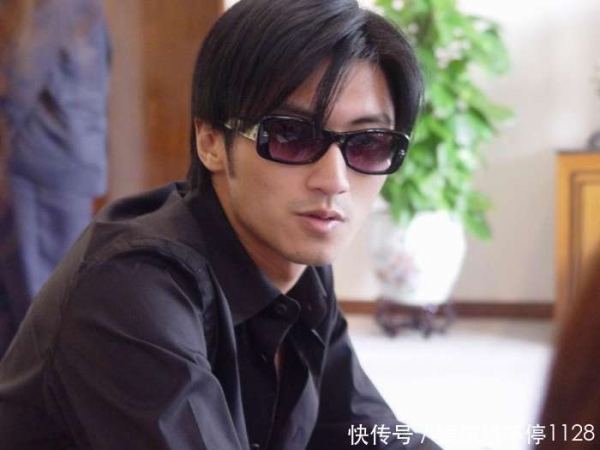 離婚六年，張柏芝終於揭穿和謝霆鋒離婚真相，這下王菲心虛了！