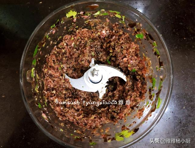 用此餡包餃子，鮮嫩多汁，補血潤燥，怎麼吃都不膩，多吃不胖！