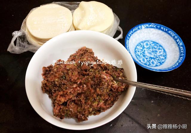 用此餡包餃子，鮮嫩多汁，補血潤燥，怎麼吃都不膩，多吃不胖！