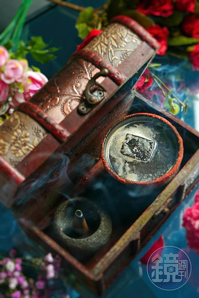 信義區續攤老派約會　香花果茶入酒湊作堆