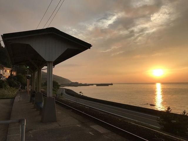 日本旅遊攻略丨四國秘境之旅，從坐火車開始