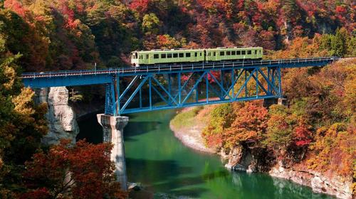 日本旅遊攻略丨四國秘境之旅，從坐火車開始