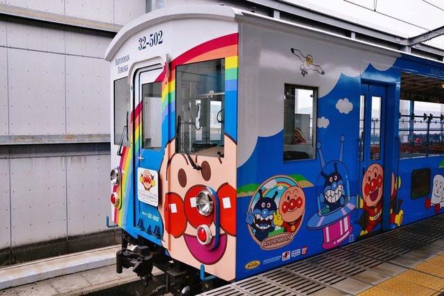 日本旅遊攻略丨四國秘境之旅，從坐火車開始