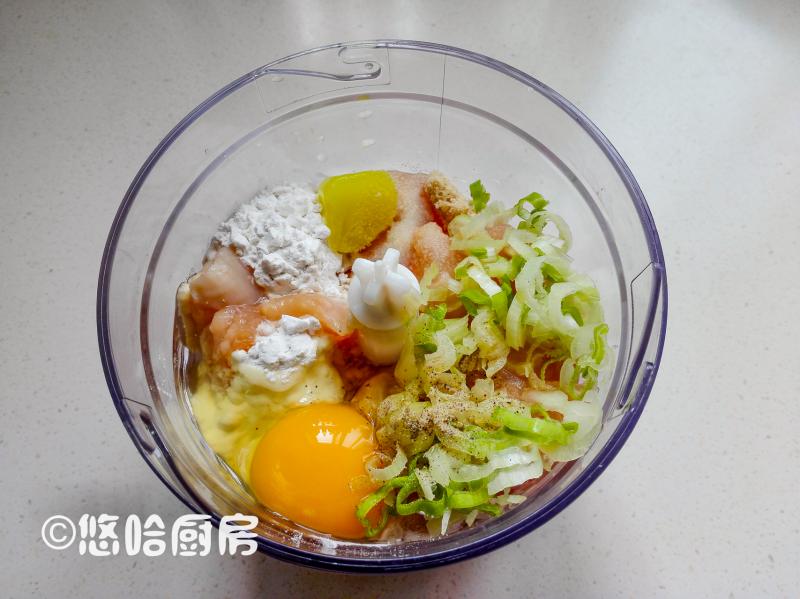 雞胸肉這樣處理，軟嫩滑爽，出鍋就能吃一盤，孩子吃了個子躥得快