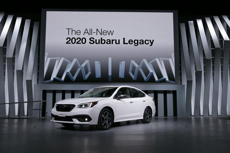 【芝加哥車展】11.6吋螢幕與2.4升渦輪，Subaru新款Legacy兩大亮點