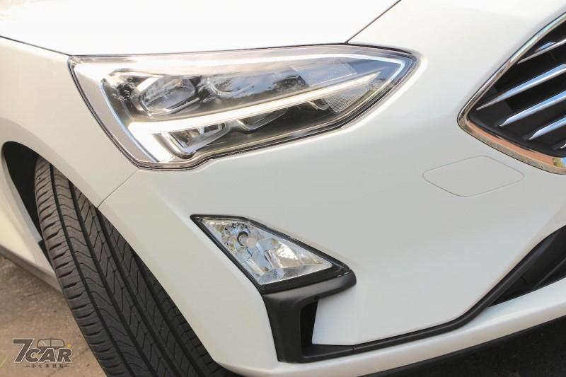 2019 Ford Focus EcoBoost182 旗艦型規格配備表