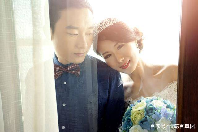 婚後老公要接小姑子一起住，半夜電話響，我留下一萬塊回娘家