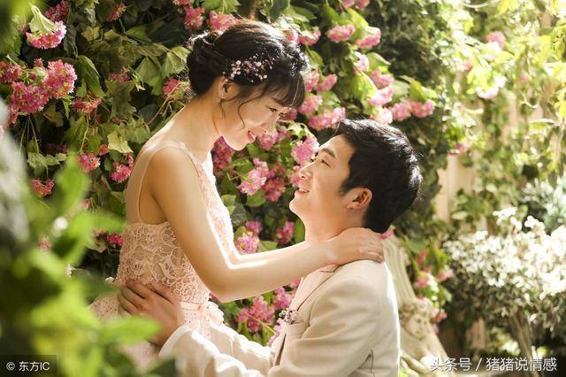 婚後老公要接小姑子一起住，半夜電話響，我留下一萬塊回娘家
