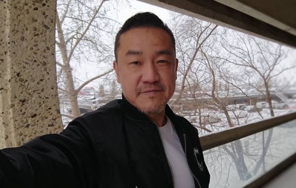 前妻罹癌後被男友拋棄，陳為民堅持陪伴在身邊到她離世，只為了這句「25年前的誓詞」!讓網友稱讚:不愧是真男人!