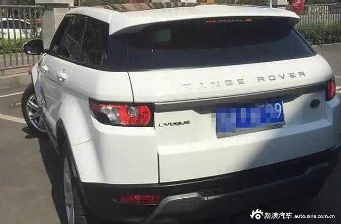 這名女子花了500萬買車，只因車內「一張紙」，讓車行哭賠1500萬！