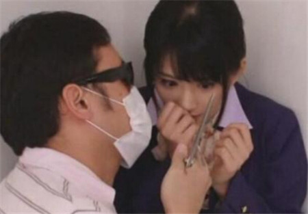 女子慘遭劫色，卻因表現太過主動嚇壞歹徒！ 