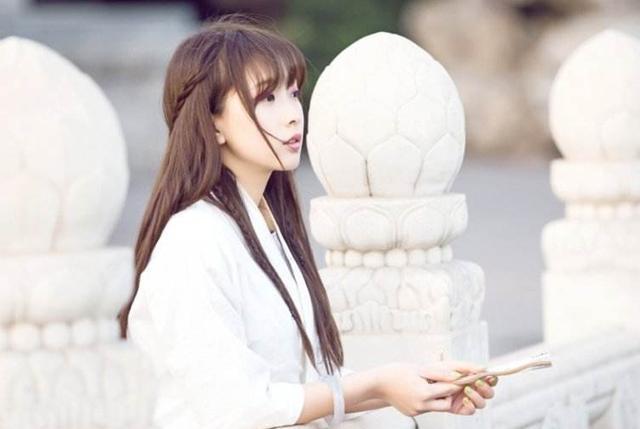 我嫁一個二婚老公，結婚典禮上婆婆叫我一聲，母親氣得拉著我就走  
