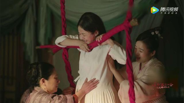 趙麗穎「站著生孩子」引熱議，得知原因後佩服古代人的智慧！觀眾讃她演得太好了！