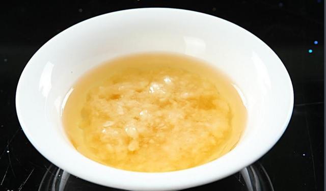 常抽菸的人每天喝一杯，能清除肺部80%的垃圾毒素！專家稱它是肺部「清道夫」