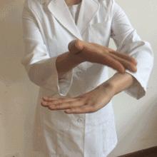 一套「穴位保健操」，它集養生、健身……於一體，調節人體陰陽平衡