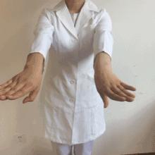 一套「穴位保健操」，它集養生、健身……於一體，調節人體陰陽平衡
