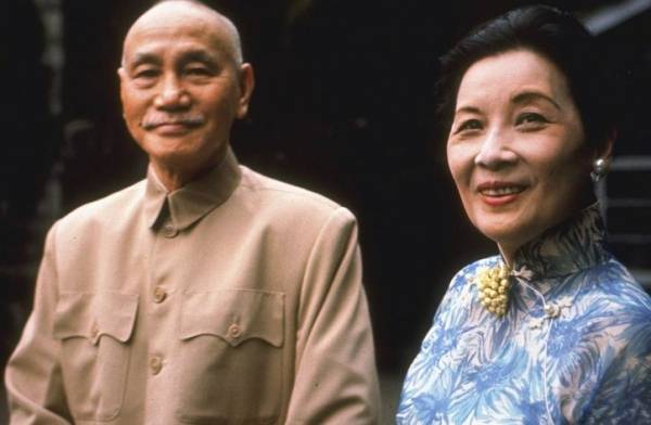 宋美齡40歲罹患癌症，卻活到了106歲！只因最愛吃兩種菜！