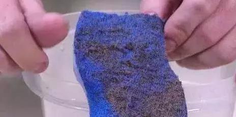 媳婦太有才！她把食鹽倒進鍋裡，驚喜發生了，清潔專家都不輕易外傳的祕方
