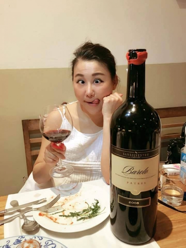 時尚教主藍心湄53歲「身材超逆天」！ 曝飲食妙招「就靠2個字」 籲年輕人多打拚：50歲吃苦才叫苦