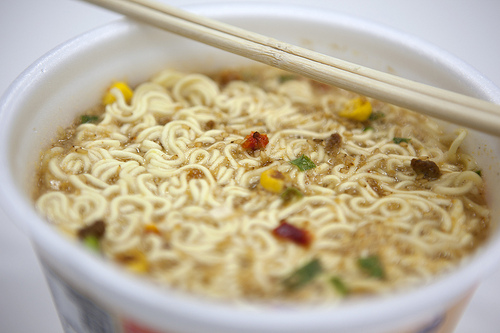 食麵是「垃圾食品」？營養師：這5種食物才是，可惜愛吃的人很多