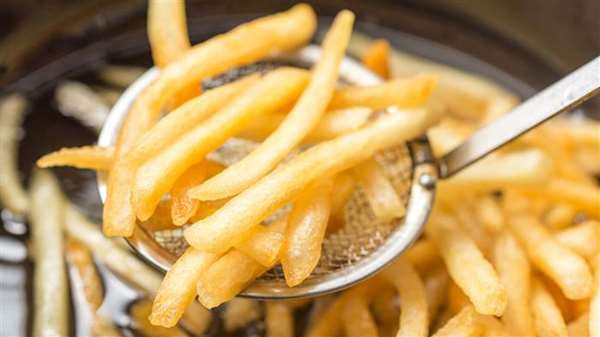 食麵是「垃圾食品」？營養師：這5種食物才是，可惜愛吃的人很多