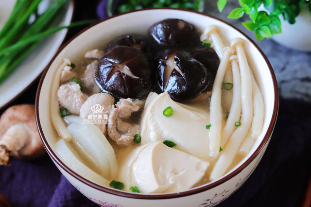 冷天要多給家人喝這道湯，鮮香美味營養足，常喝提高免疫力不感冒