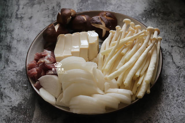冷天要多給家人喝這道湯，鮮香美味營養足，常喝提高免疫力不感冒