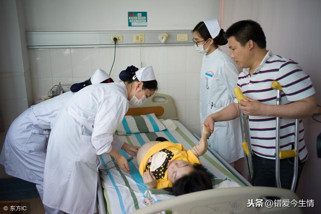 妻子流產後總說肚子有孩子，帶她去檢查，結果出來，醫生求俺保密