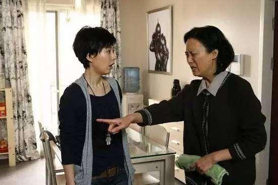 女兒結婚全款給她買了房，外孫滿月那天，因心寒我悄悄賣了房子