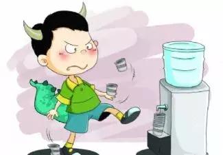 家長們注意，孩子這11種行為屬於心理問題，再不重視就晚啦