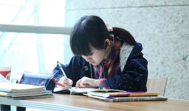 三年級是道坎，很多孩子都毀在這個時候 ，父母千萬要重視